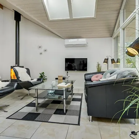 度假居 Skaelskor With Hot Tub Iv